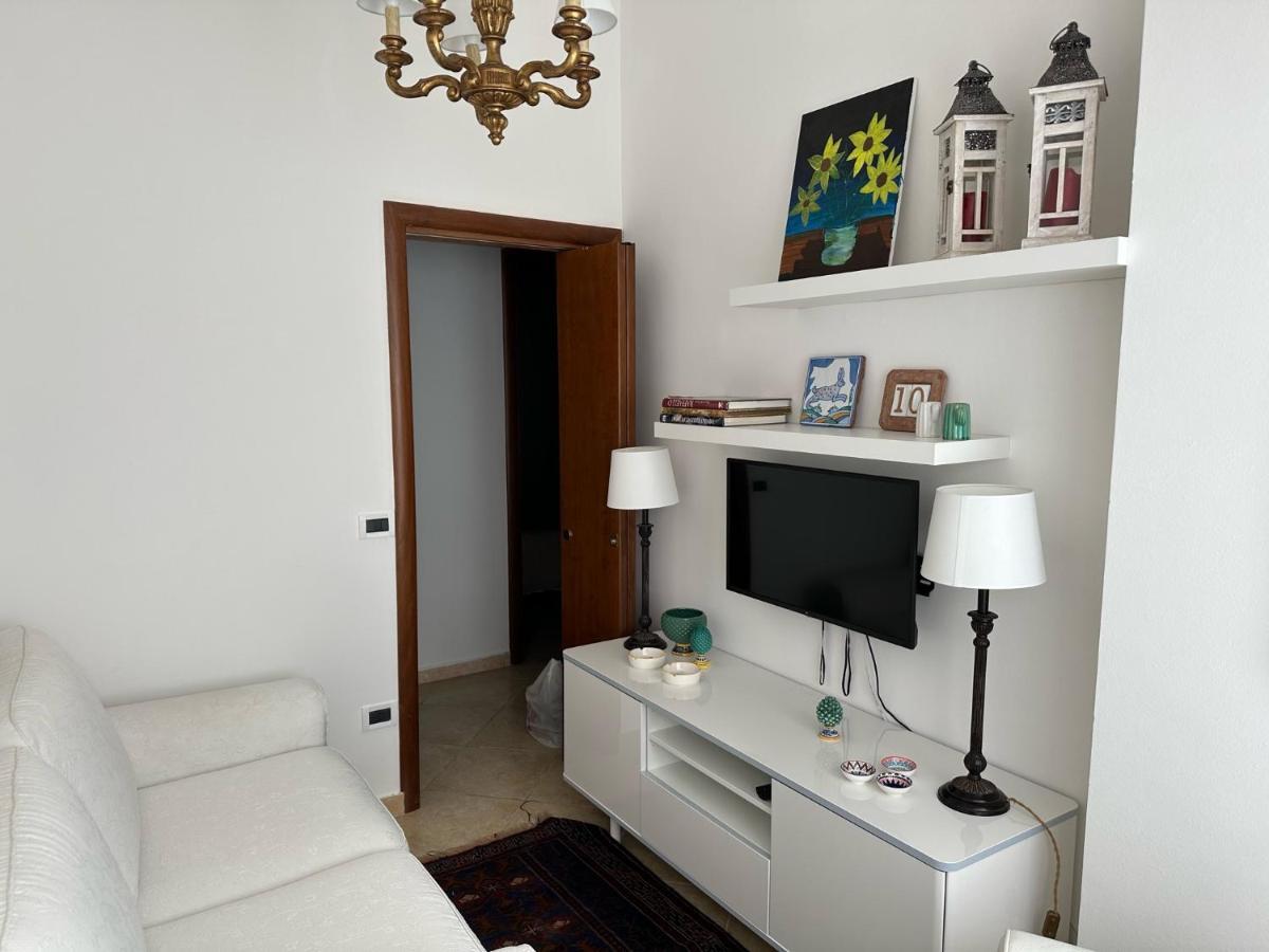 La Kalsa Di Somavi Apartment Palermo Luaran gambar