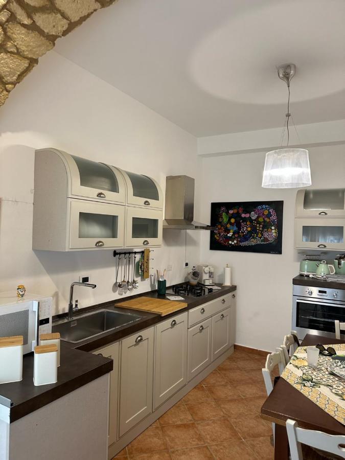 La Kalsa Di Somavi Apartment Palermo Luaran gambar
