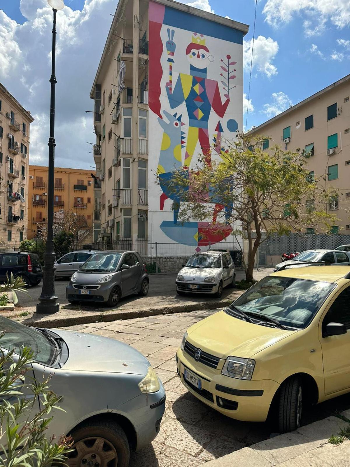 La Kalsa Di Somavi Apartment Palermo Luaran gambar